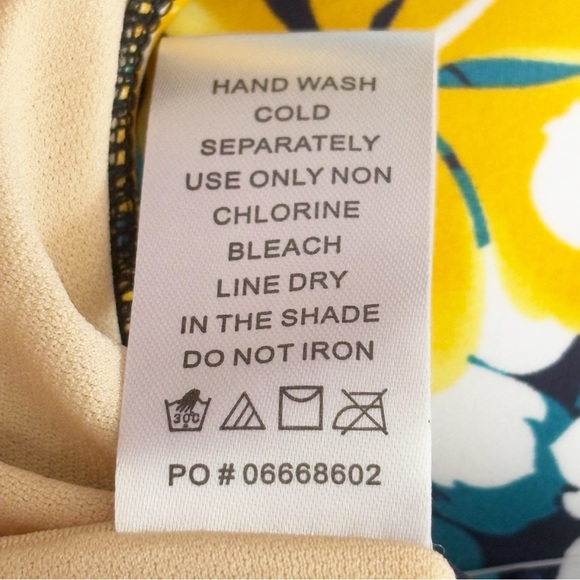 NWT Swimsuits for All Tropical Floral Print Tankini Swim Top 18 - Picture 13 of 16